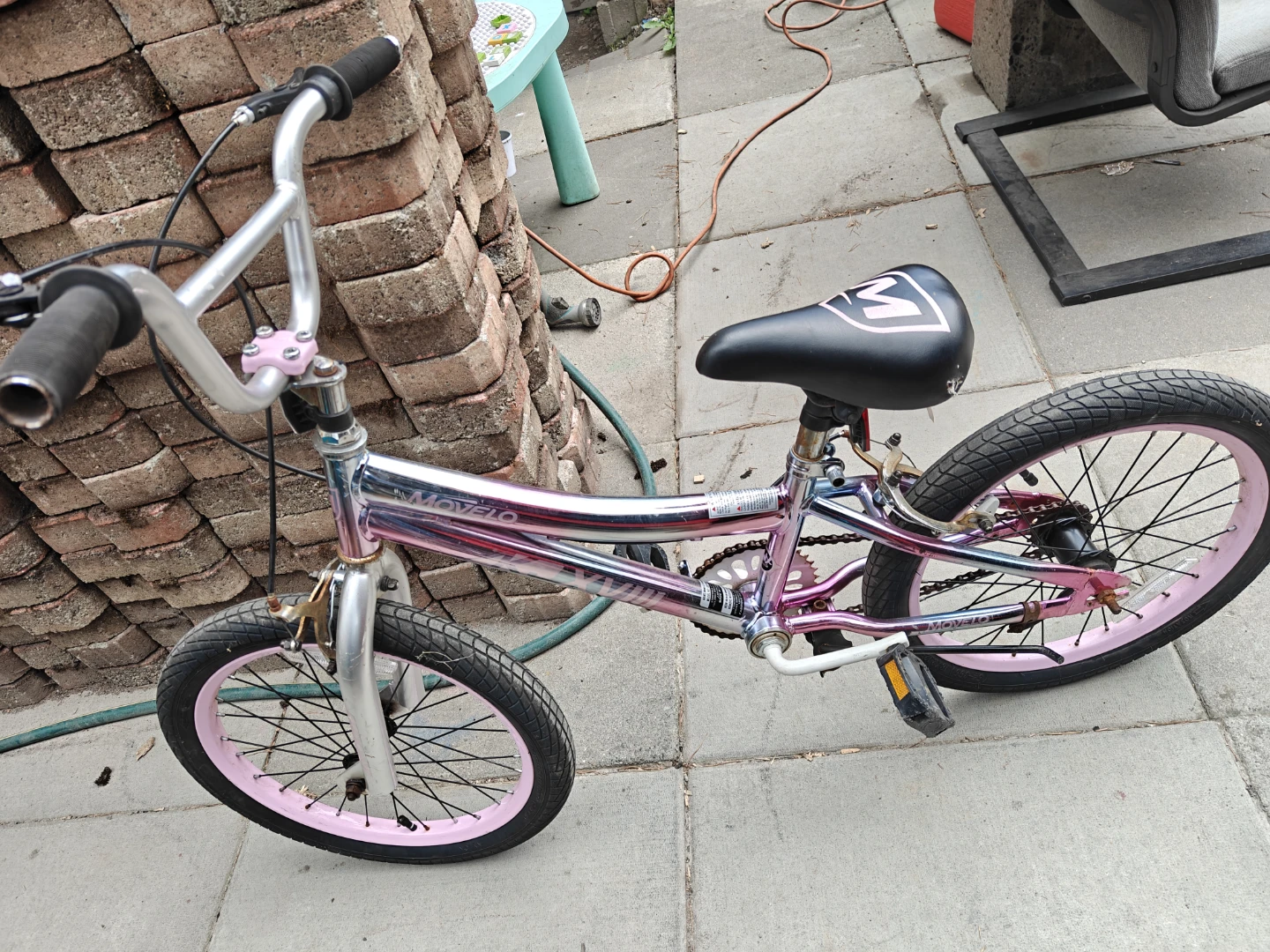 Movelo BMX Bike Pink Rims