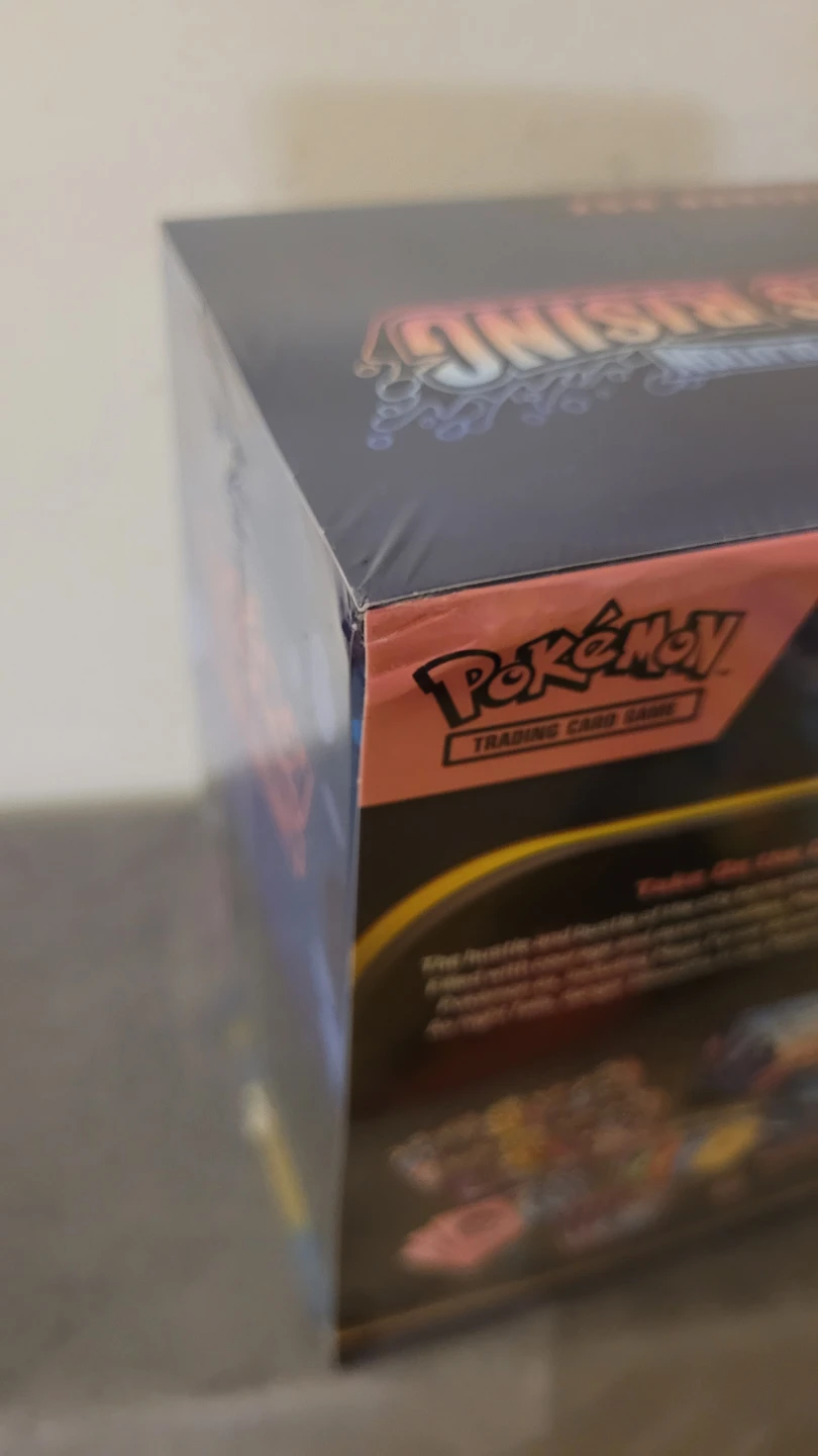 Pokemon TCG Chaos Rising ETB - photo 2