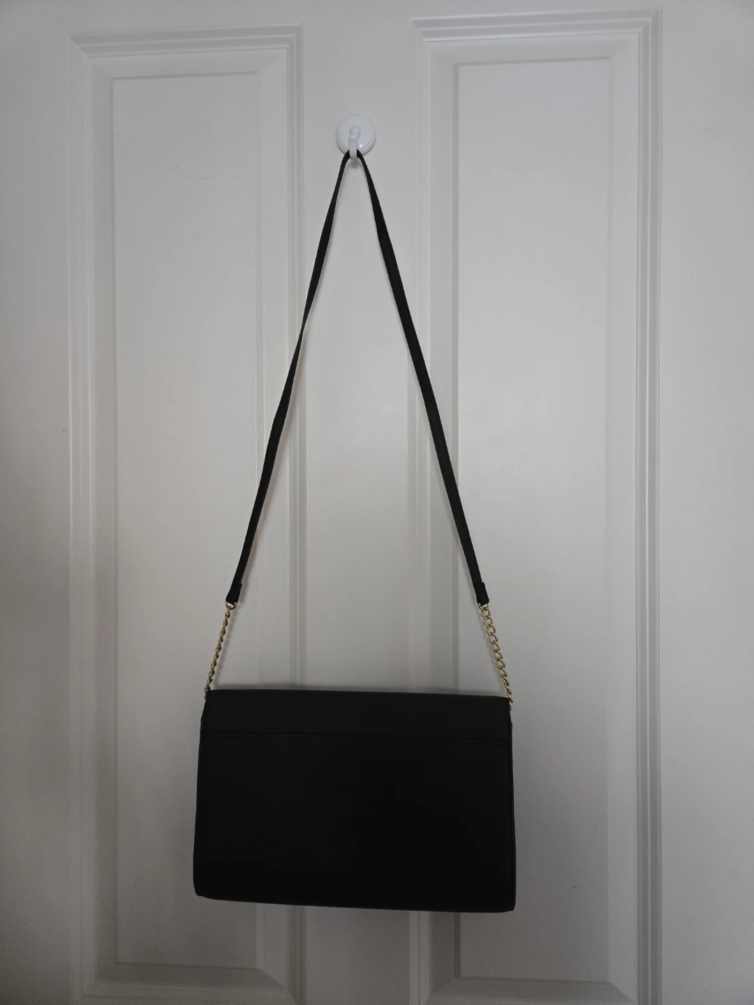 Black H&M clutch with partial chain strap - photo 3