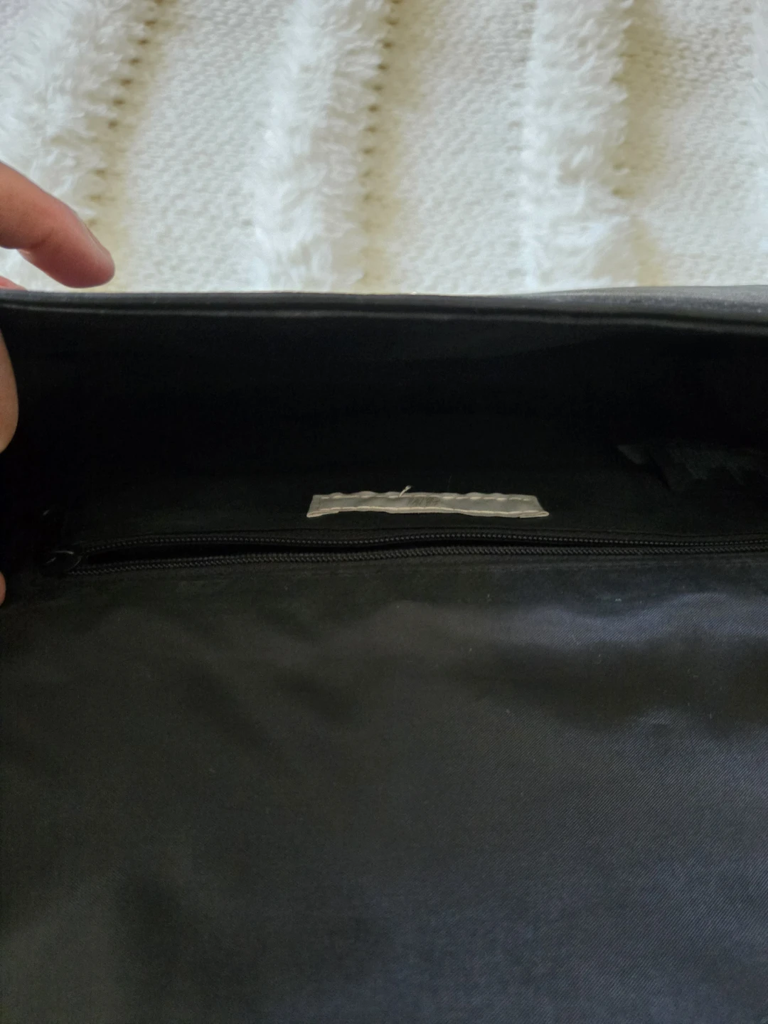Black H&M clutch with partial chain strap - photo 5