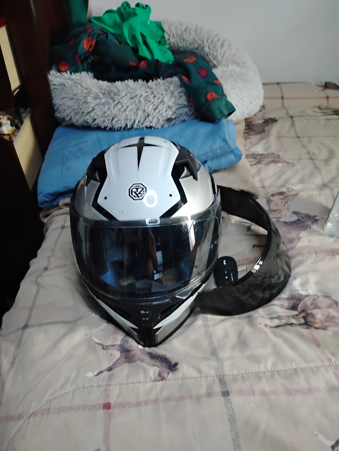 AGV Motorcycle Helmet - photo 3