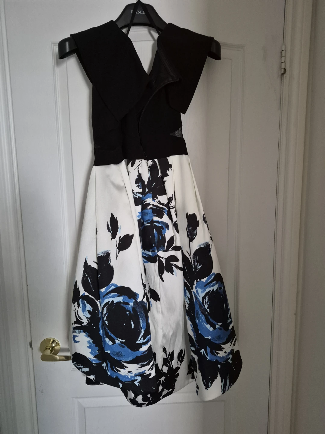 Black and White Floral Dress - photo 2