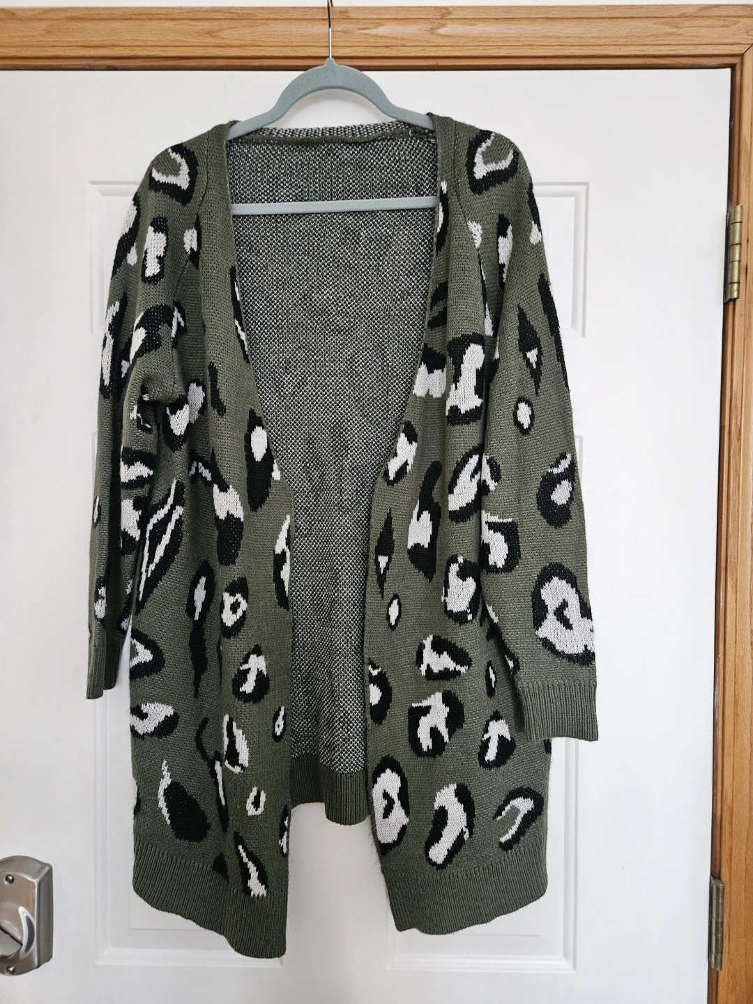 Women's cardigan size M