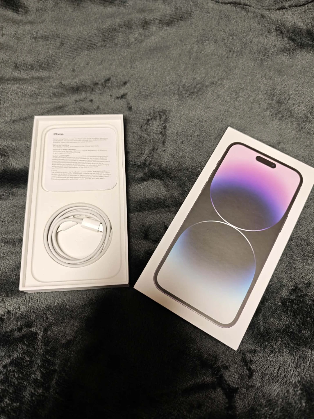iPhone 14 Pro Max 256 GB UNLOCKED w/ many accessories - photo 5