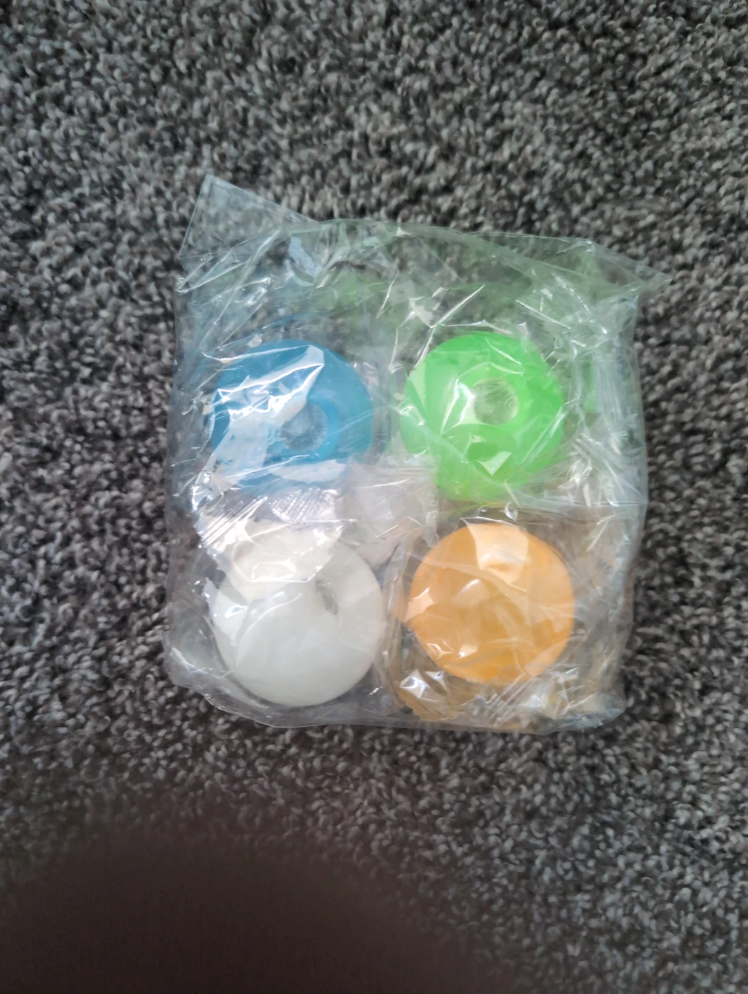 Set of 4 coloured lumi balls