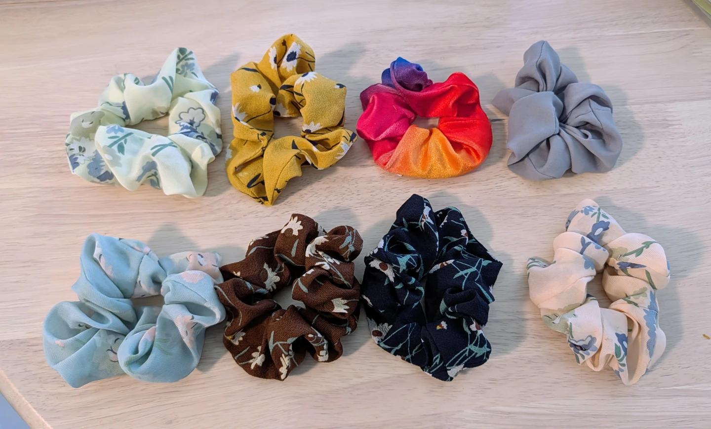 Brand New Set of 8 Assorted Floral Print Scrunchies