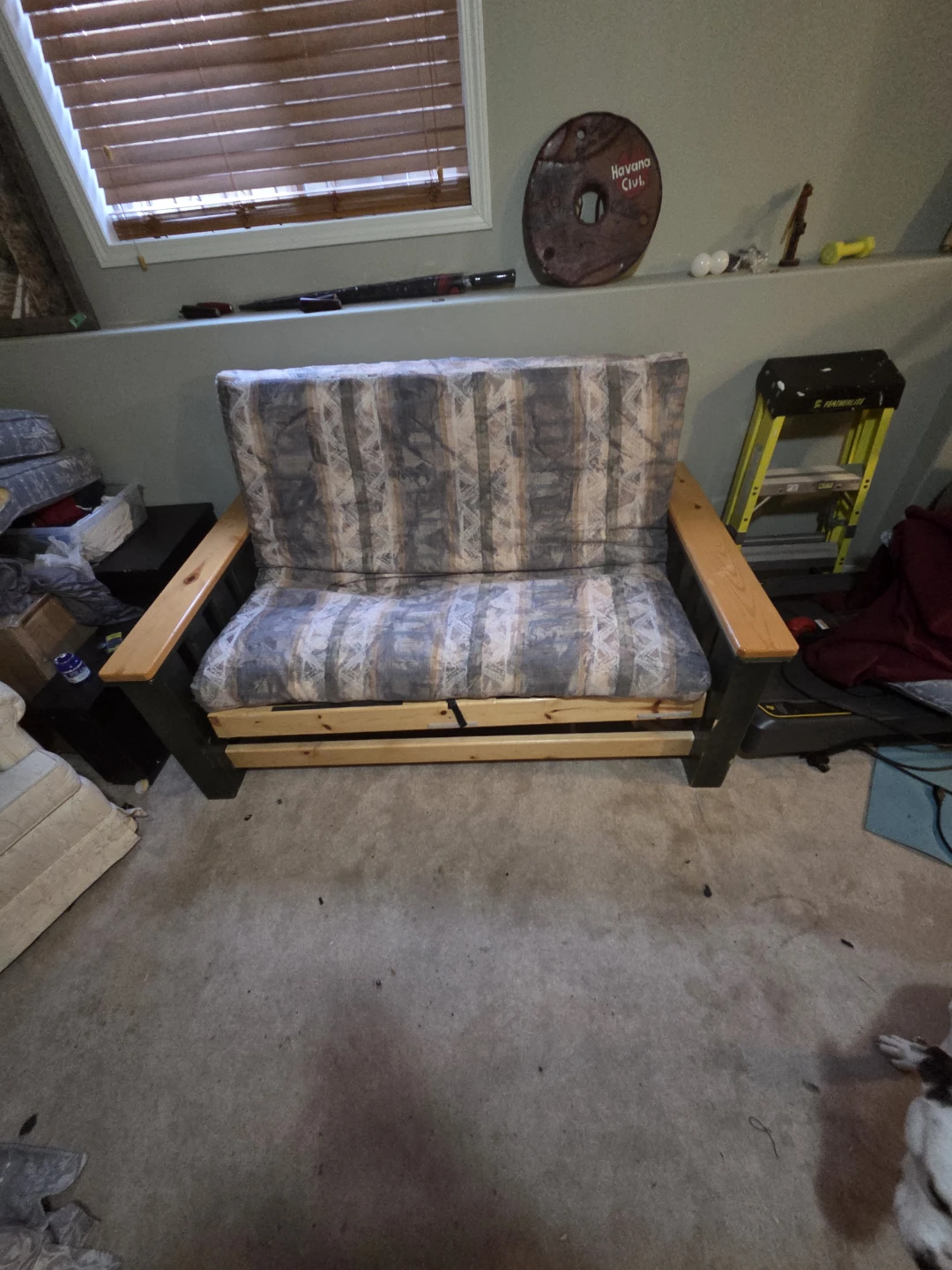 Wooden Futon with Cushions - photo 2