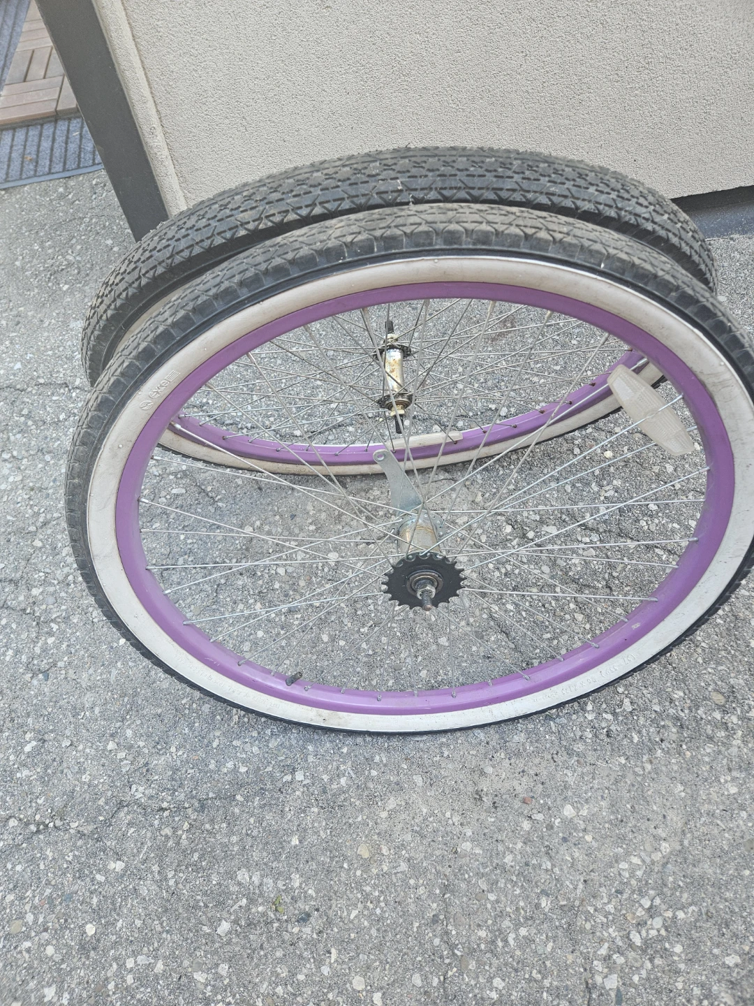26" Bicycle Wheels with Purple Rims - photo 4