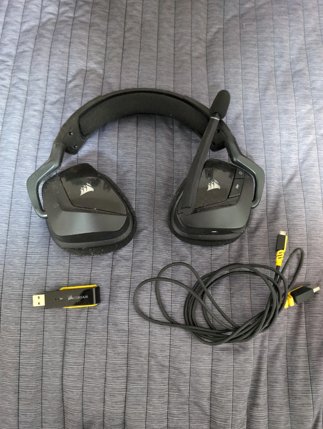 Corsair Void Elite (?) Wireless Gaming Headset