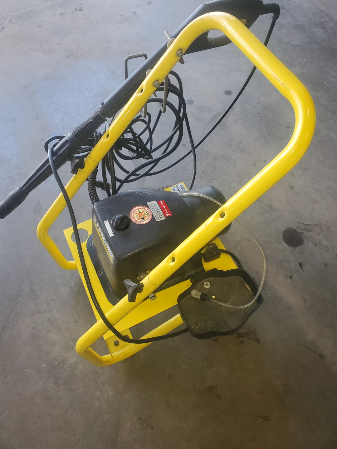Pressure washer - photo 2