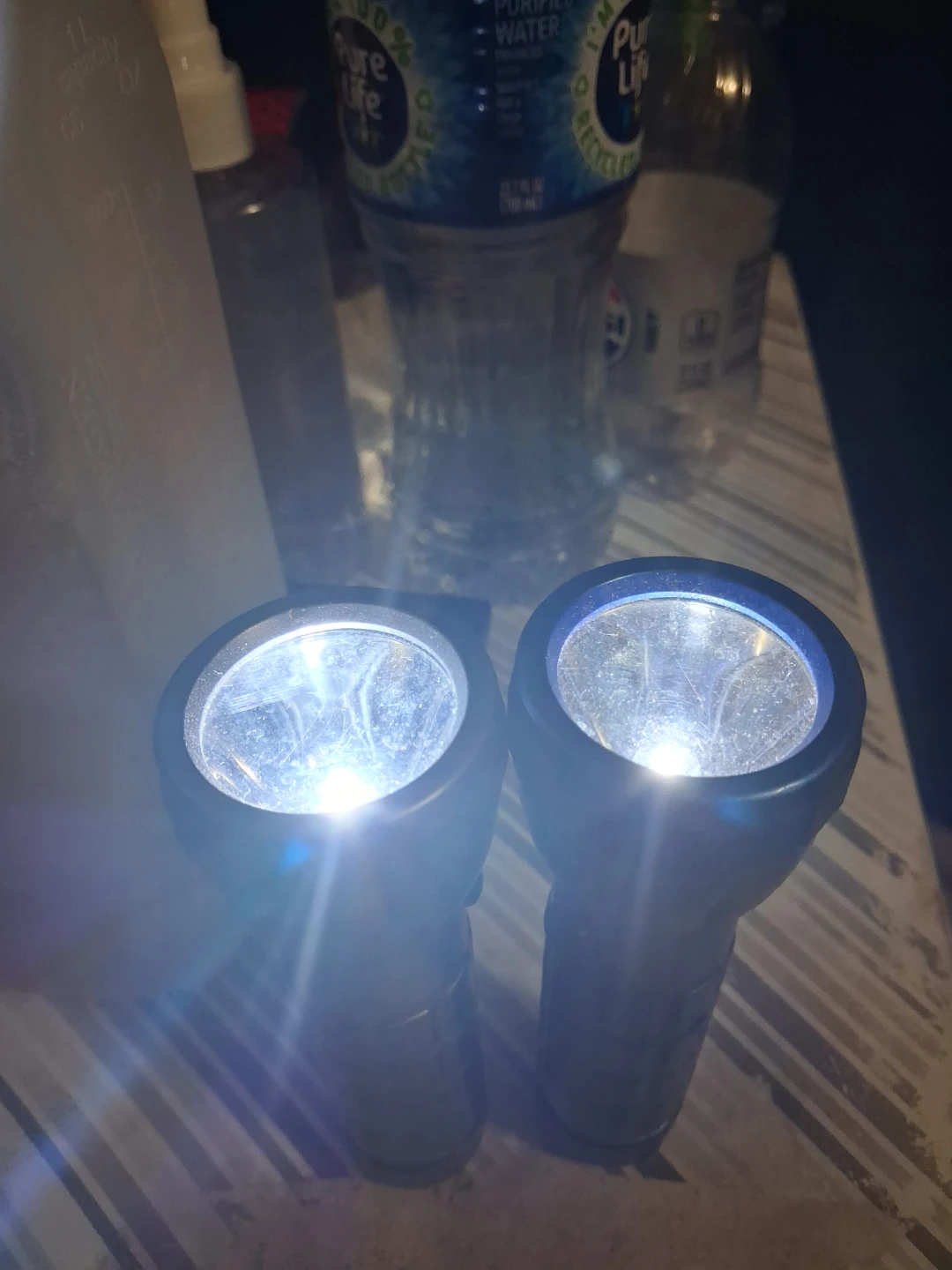 2 FLASHLIGHTS IN GREAT CONDITION GRAY AND BLUE3 - photo 2