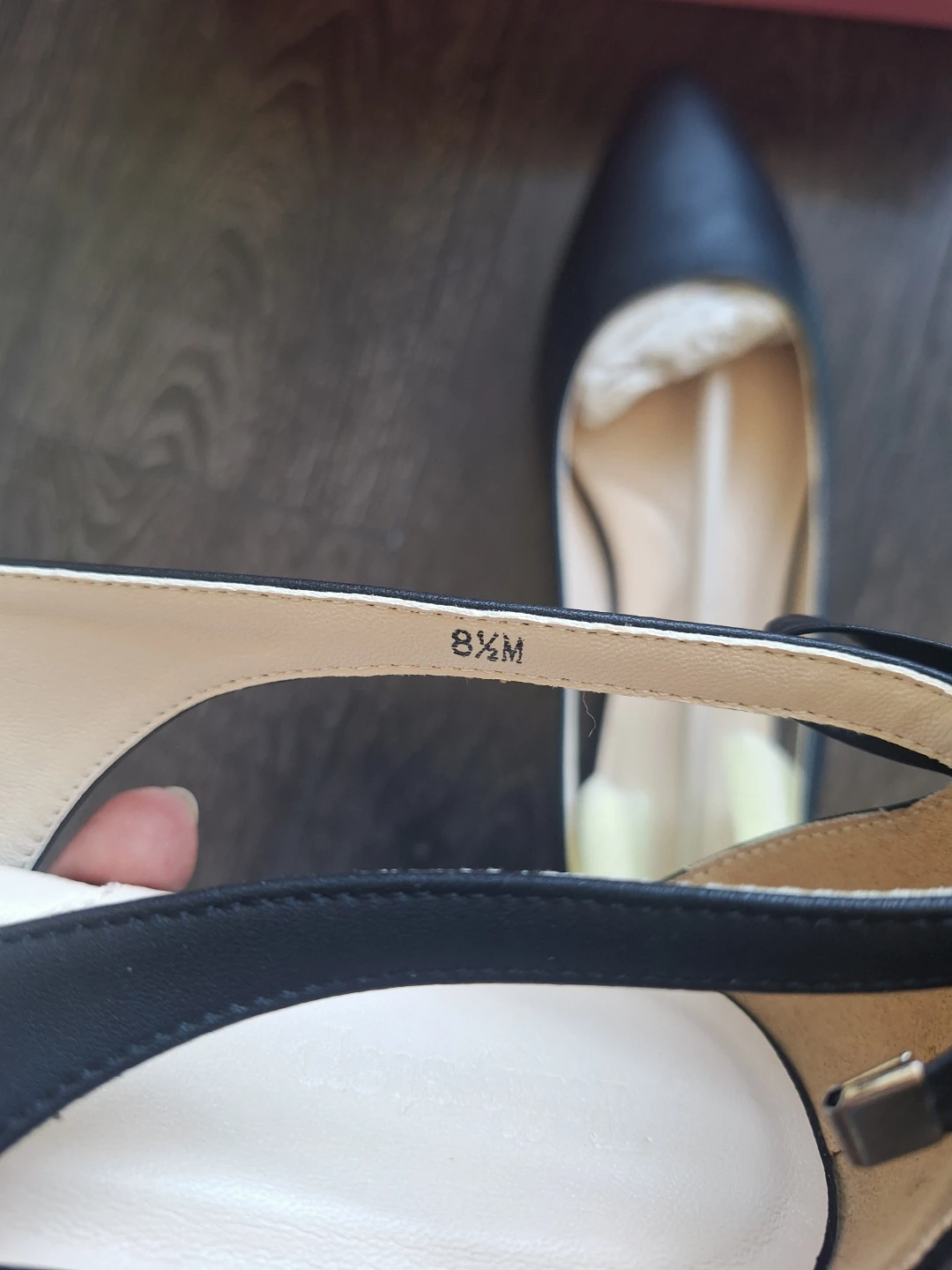 Taffystep Black Pointed Toe Flats - Size 8.5M - photo 5