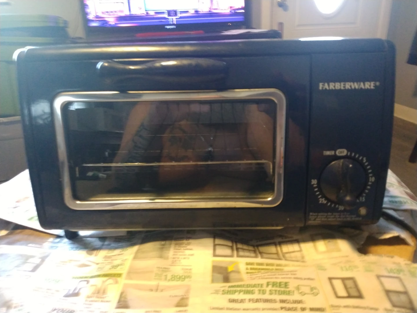 Farberware Blue Toaster Oven. SE Habla Espanol