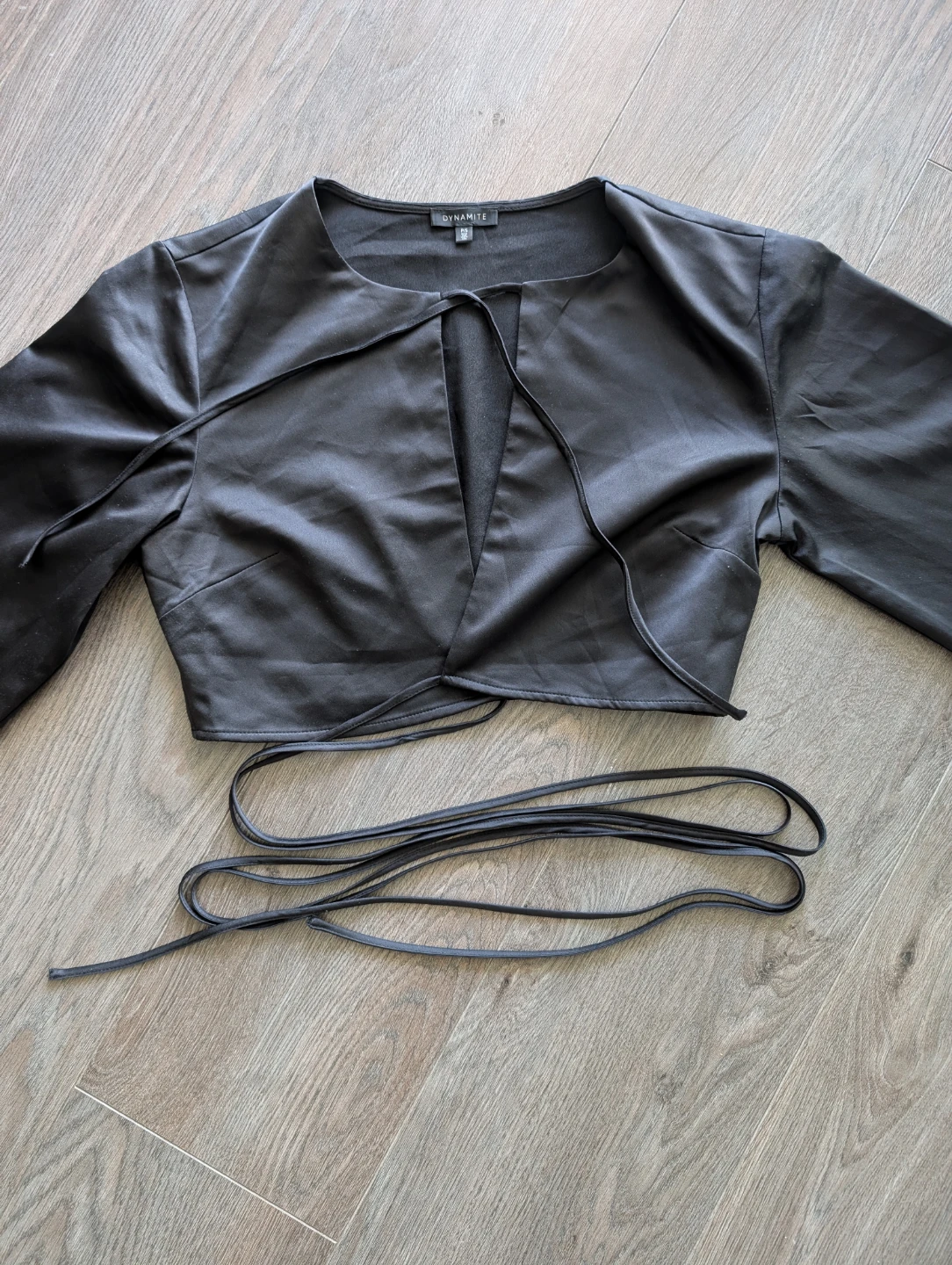 Dynamite Black Satin Tie Front Bell Sleeve Crop Top P/S - photo 5