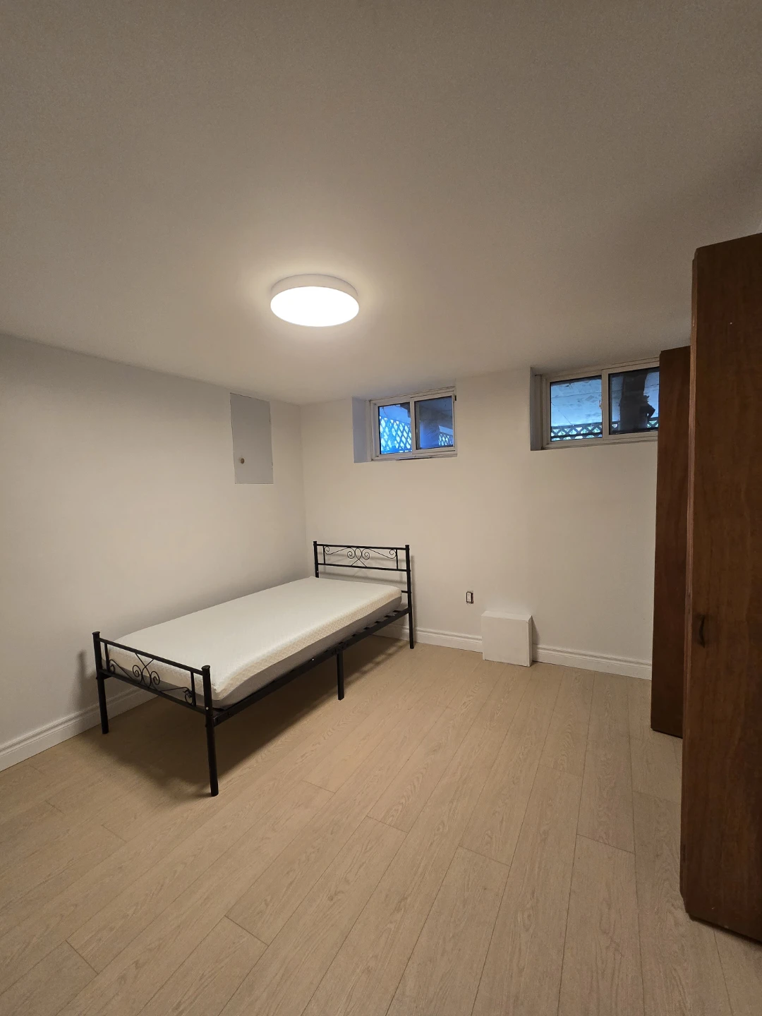 1 Bedroom Available for June 1st