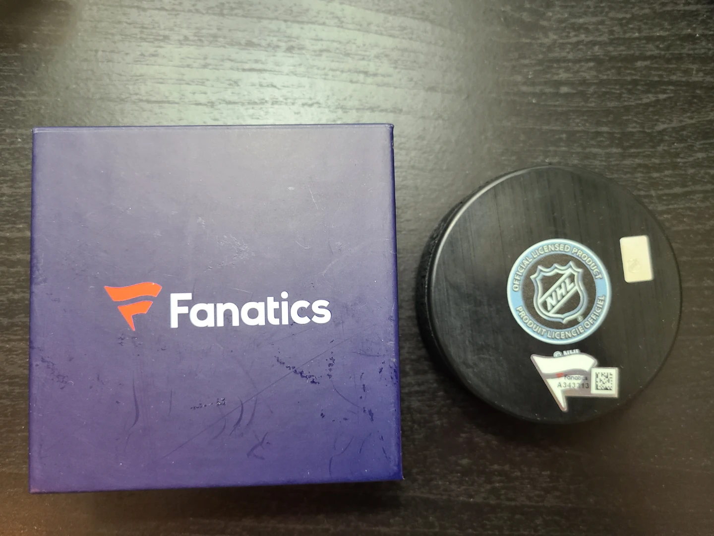 Signed Zach Werenski puck, with NHL debut date - photo 2