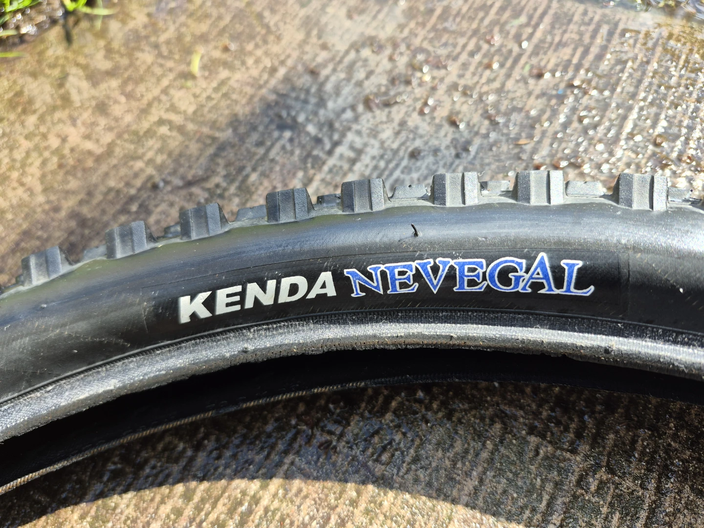 Kenda Nevegal 26x2.10 Bicycle Tires (Pair) - photo 3