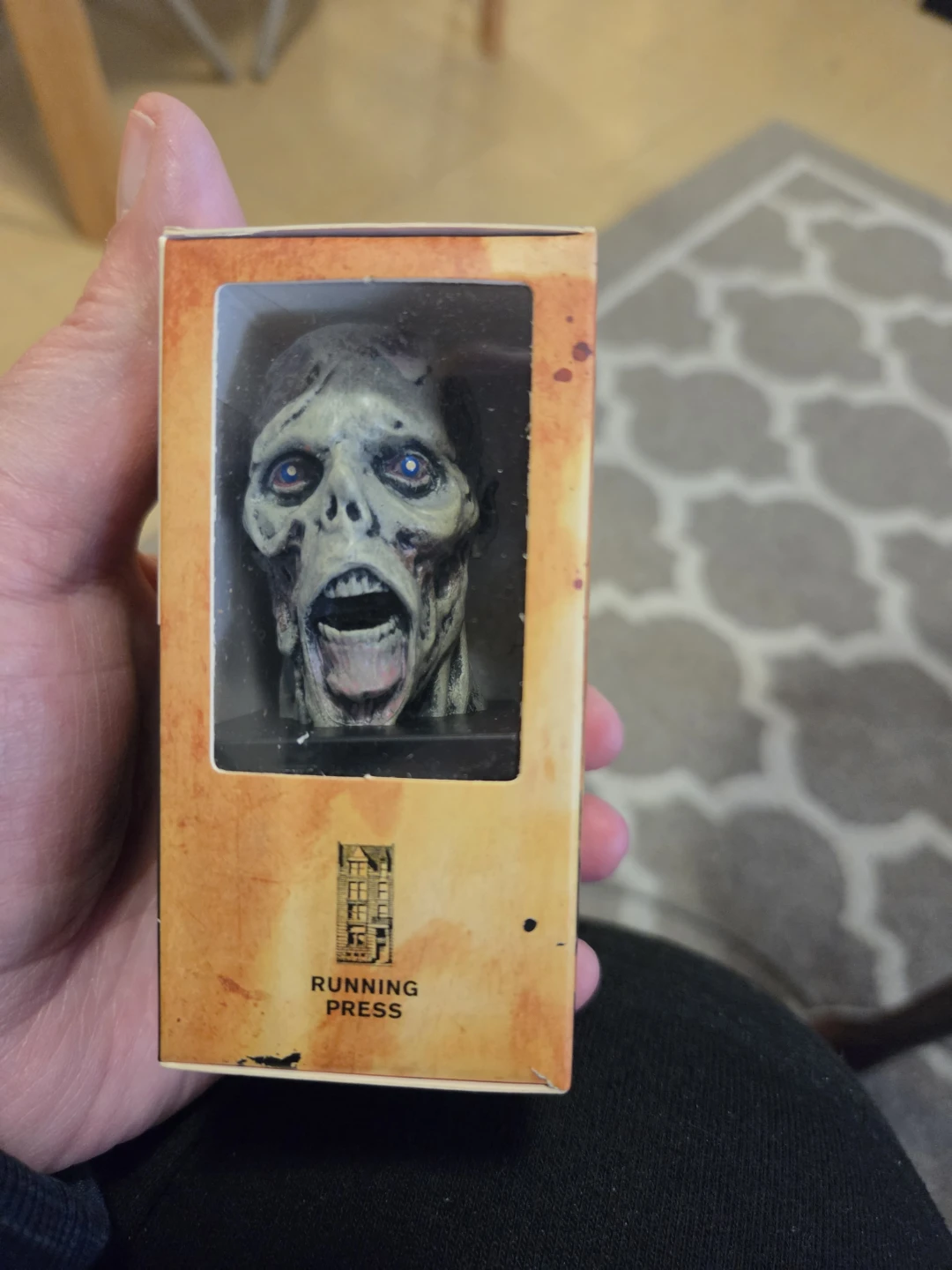 The Walking Dead Groaning Walker Head Deluxe Mega Kit - photo 5