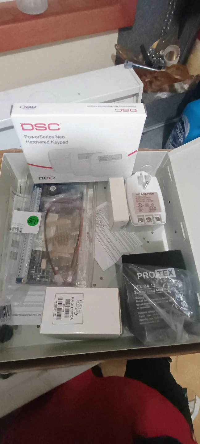 DSC PowerSeries Neo Hardwired Keypad Security System Kit - photo 3