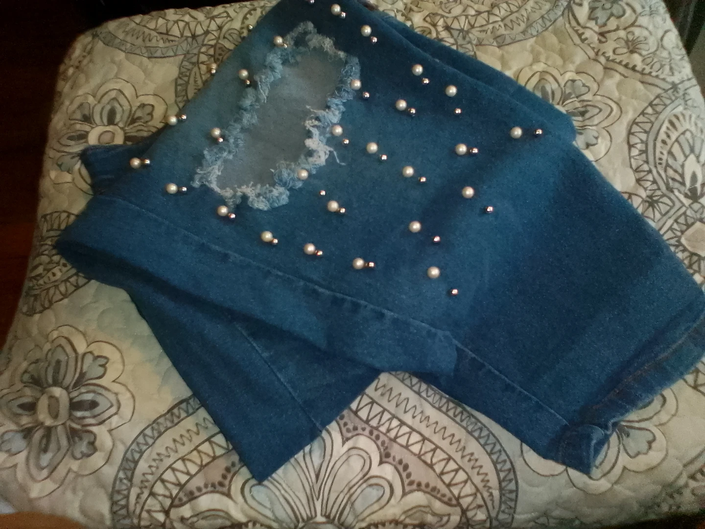 Women's Pearl Embellished Ripped Denim Jeans