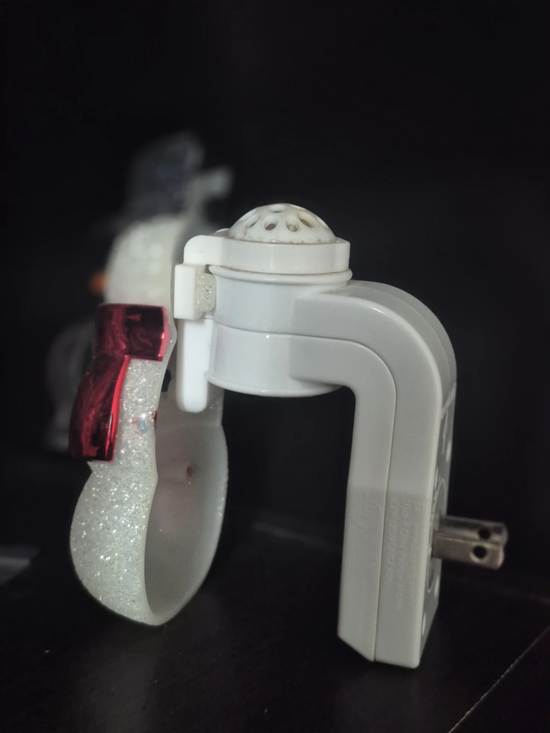 Snowman Wallflower Fragrance Plug - photo 4