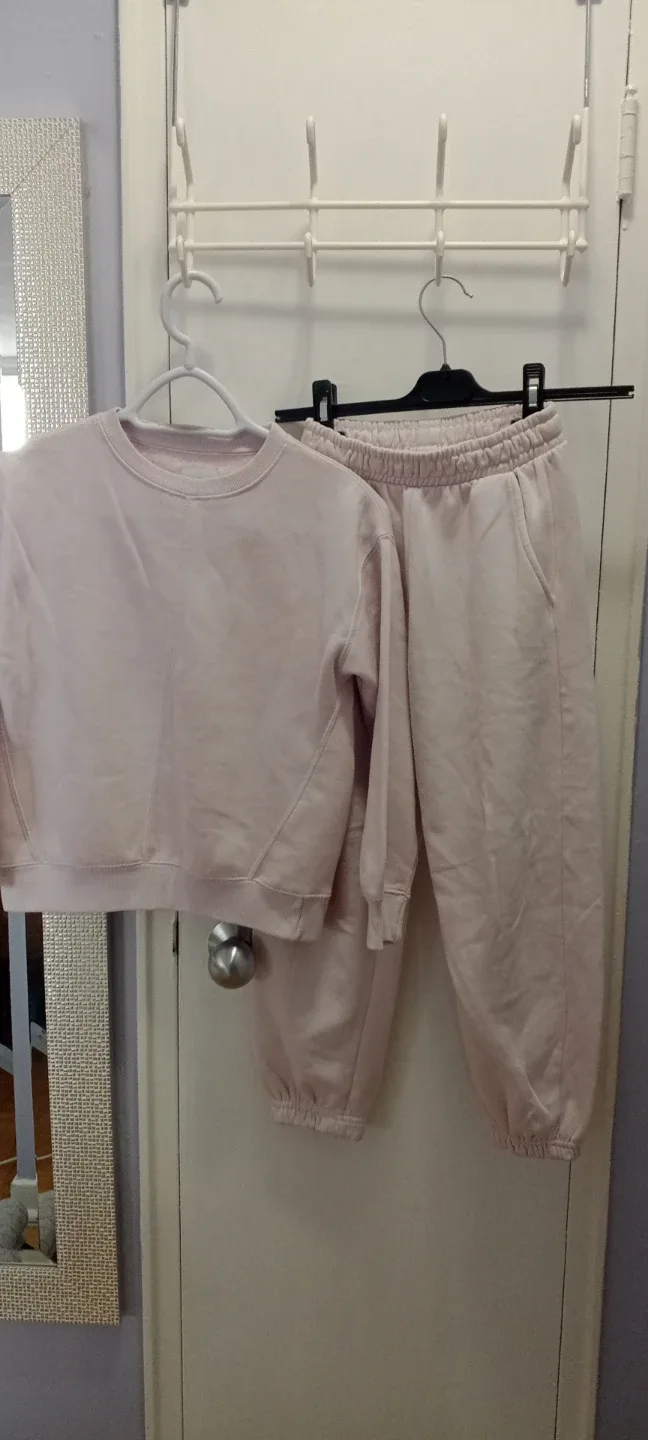 Zara Kids Light Pink Sweatshirt and Jogger Set - Size 8-9 Years