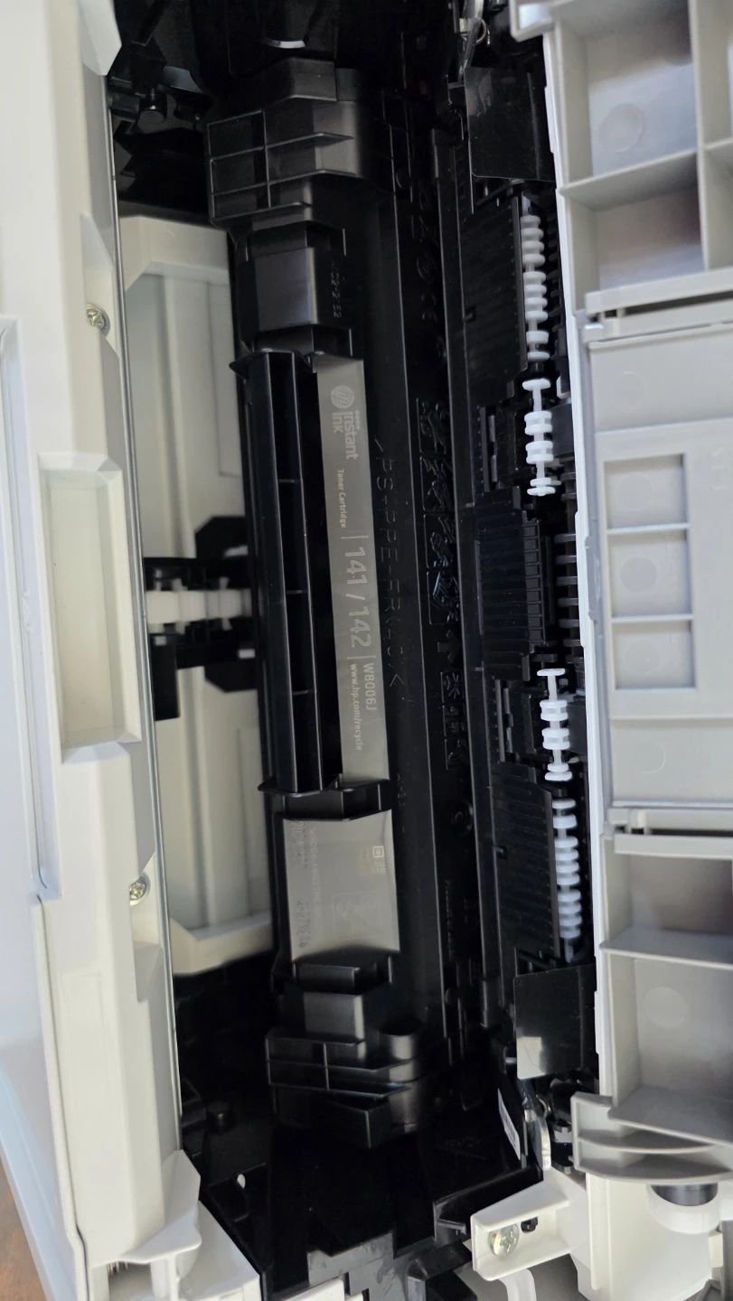 HP LaserJet Pro M110w Wireless Printer - photo 5