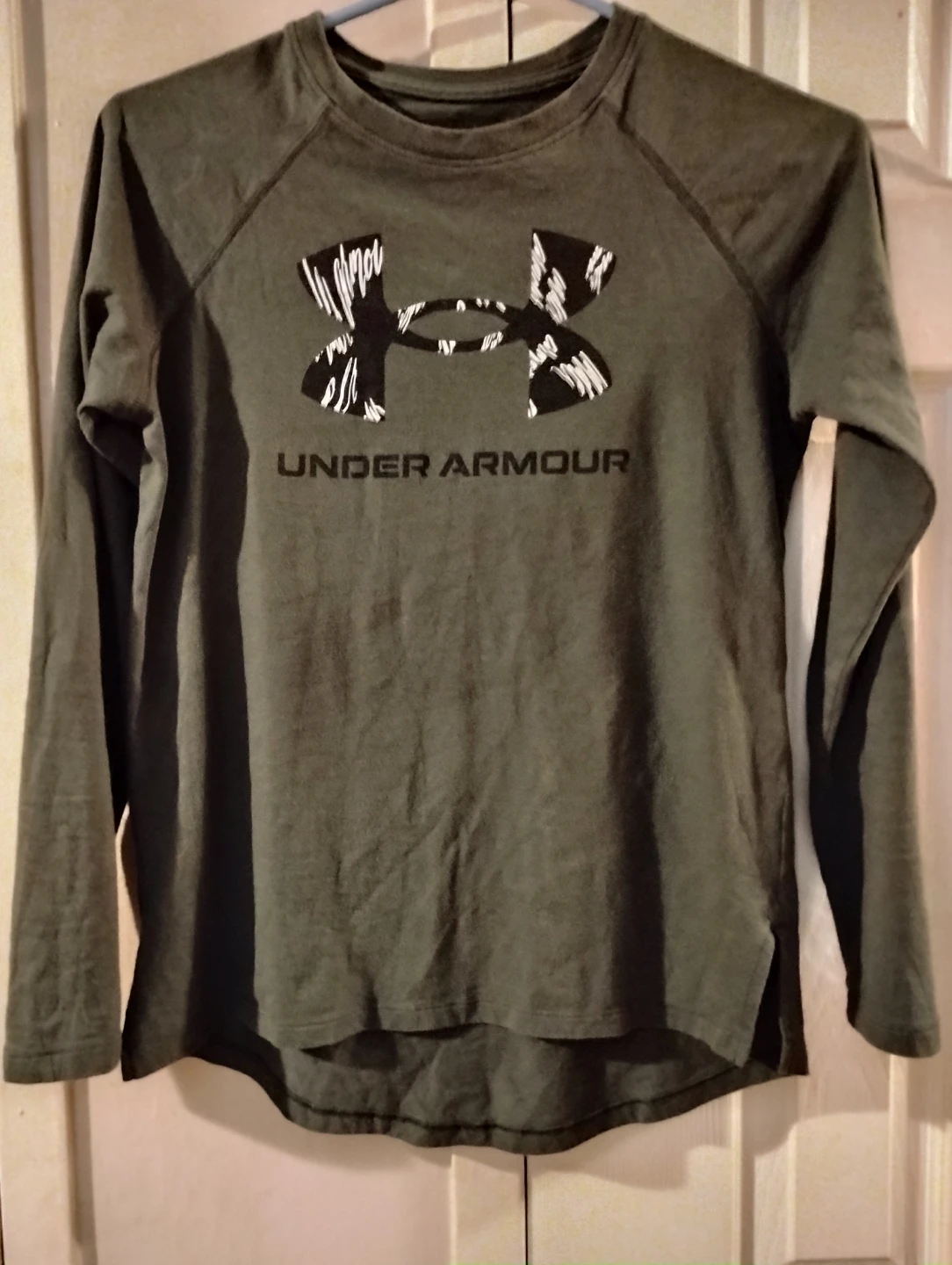 Under Armour Long Sleeve HeatGear T-Shirt XS Olive Green