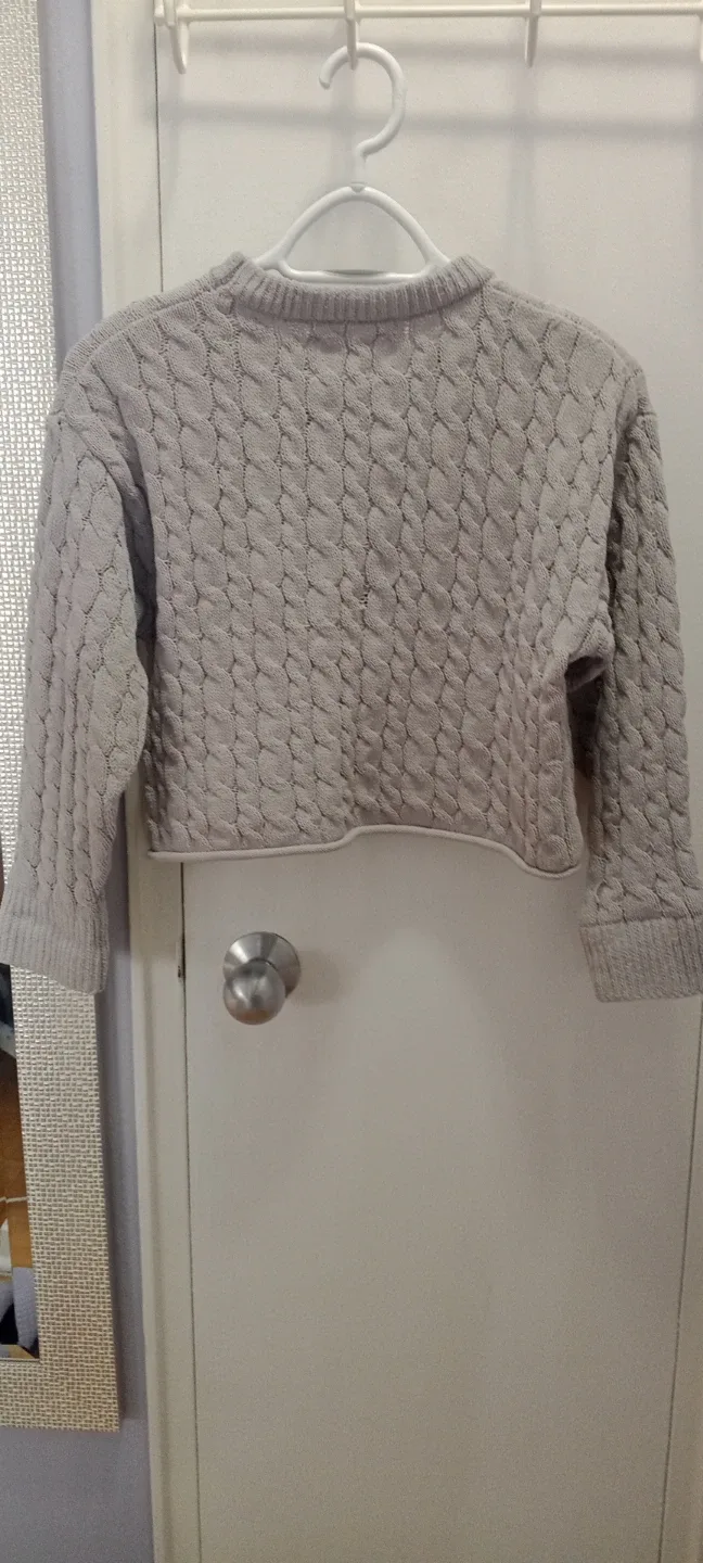 Zara Cable Knit Sweater Size 9-10 - photo 4