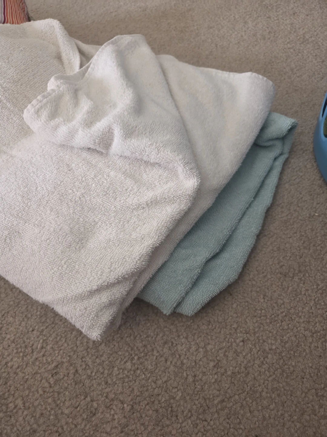 Assorted Bedding and Towels - photo 4