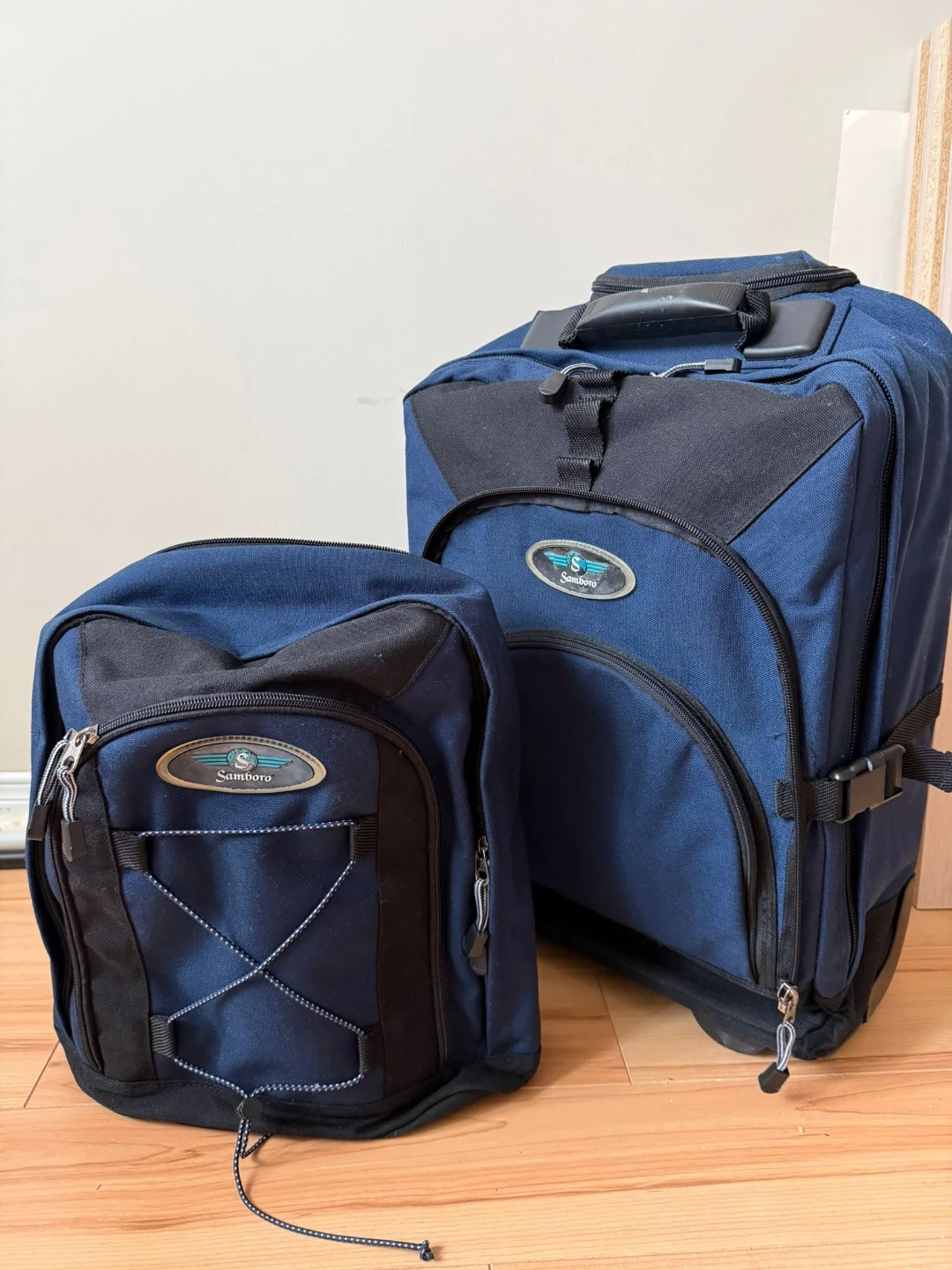 Samboro Blue Rolling Suitcase with Detachable Backpack