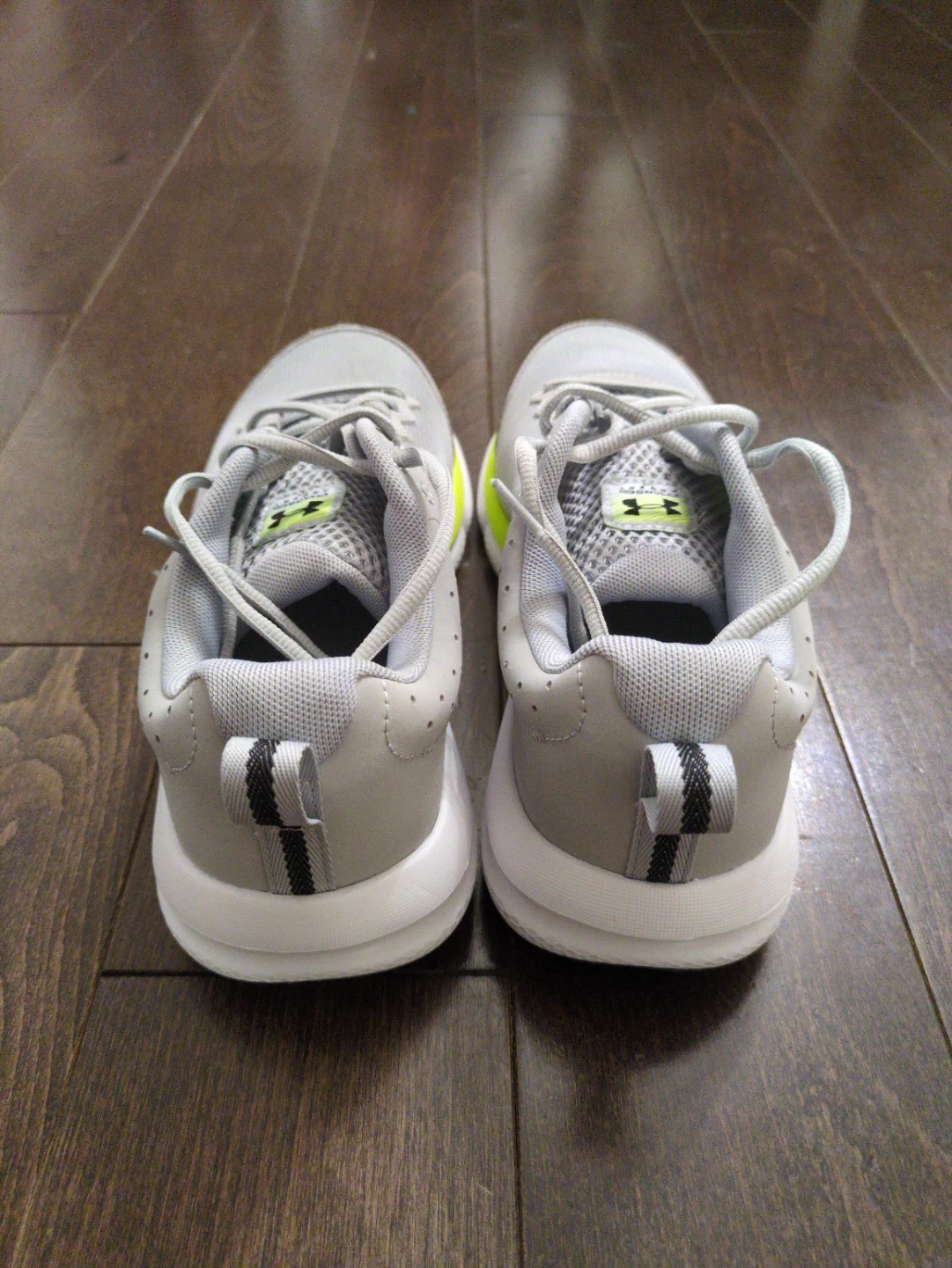Under Armour Grey Running Shoes - photo 3