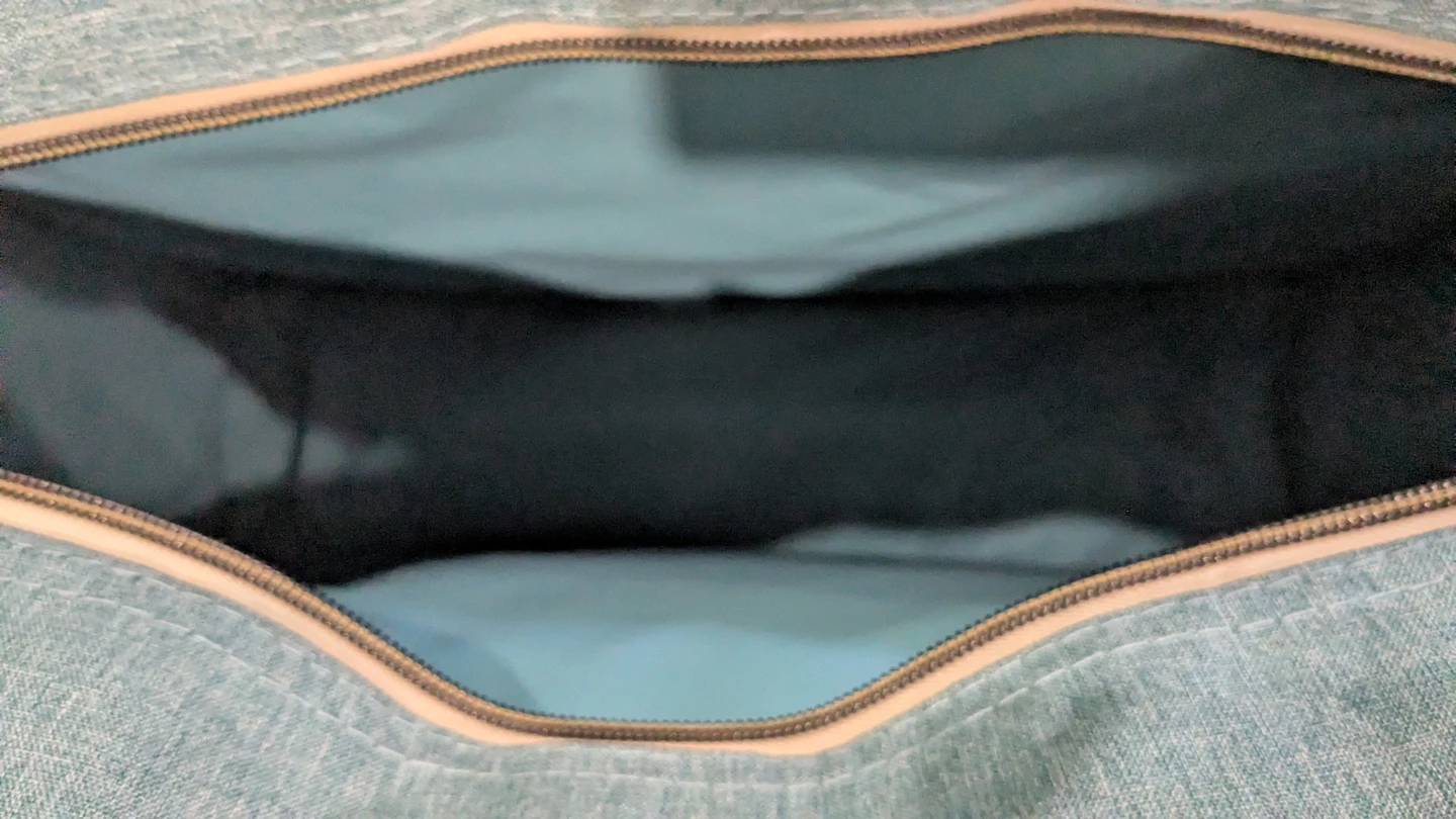 carry-on luggage and Keepcool Insulated  Bag - photo 4