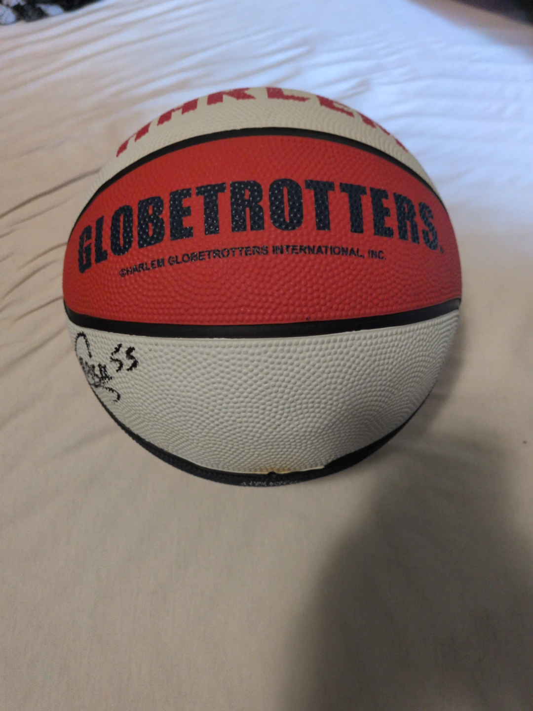 Harlem Globetrotters Basketball (signed)