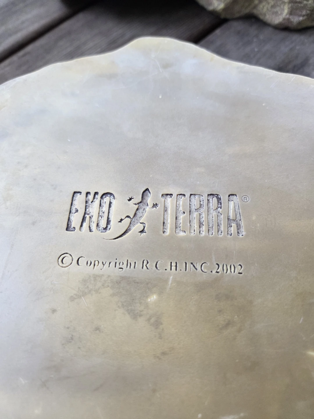 Exo Terra Rock Hide Food and Water Dish - photo 3
