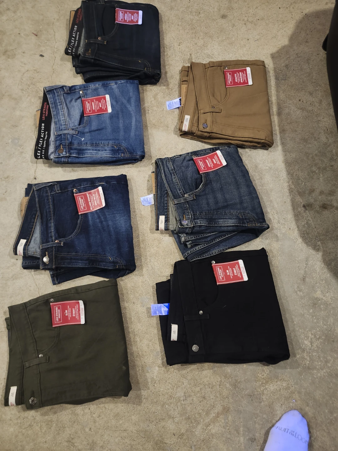 Levi Strauss Signature Jeans - Various Styles & Colors