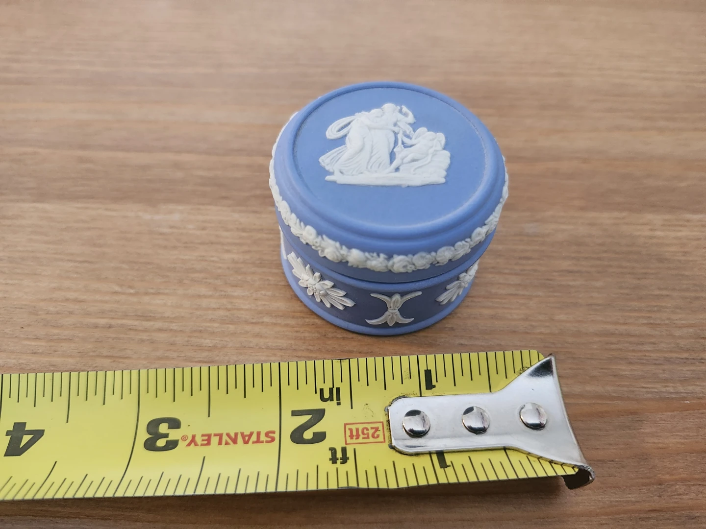 Wedgwood Jasperware Trinket Box - photo 2