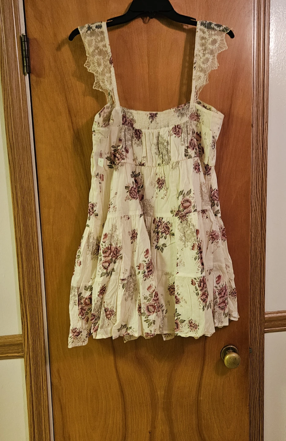 NWT Boho Tiered Flowered Dress Size Medium - photo 2