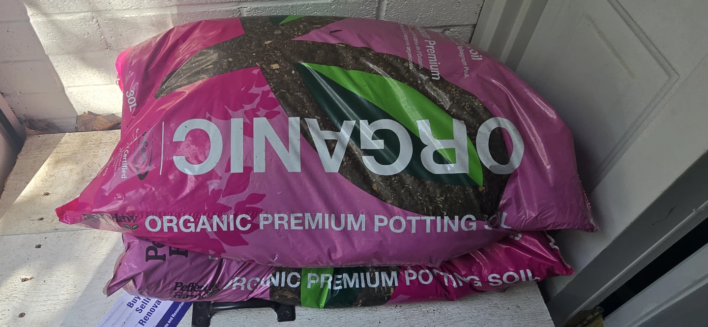 Pefferlaw Farms Premium Potting Soil - Organic - photo 2