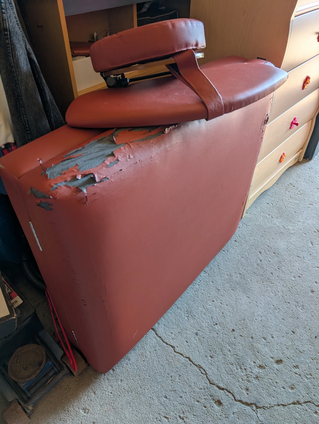 Massage table- Orange