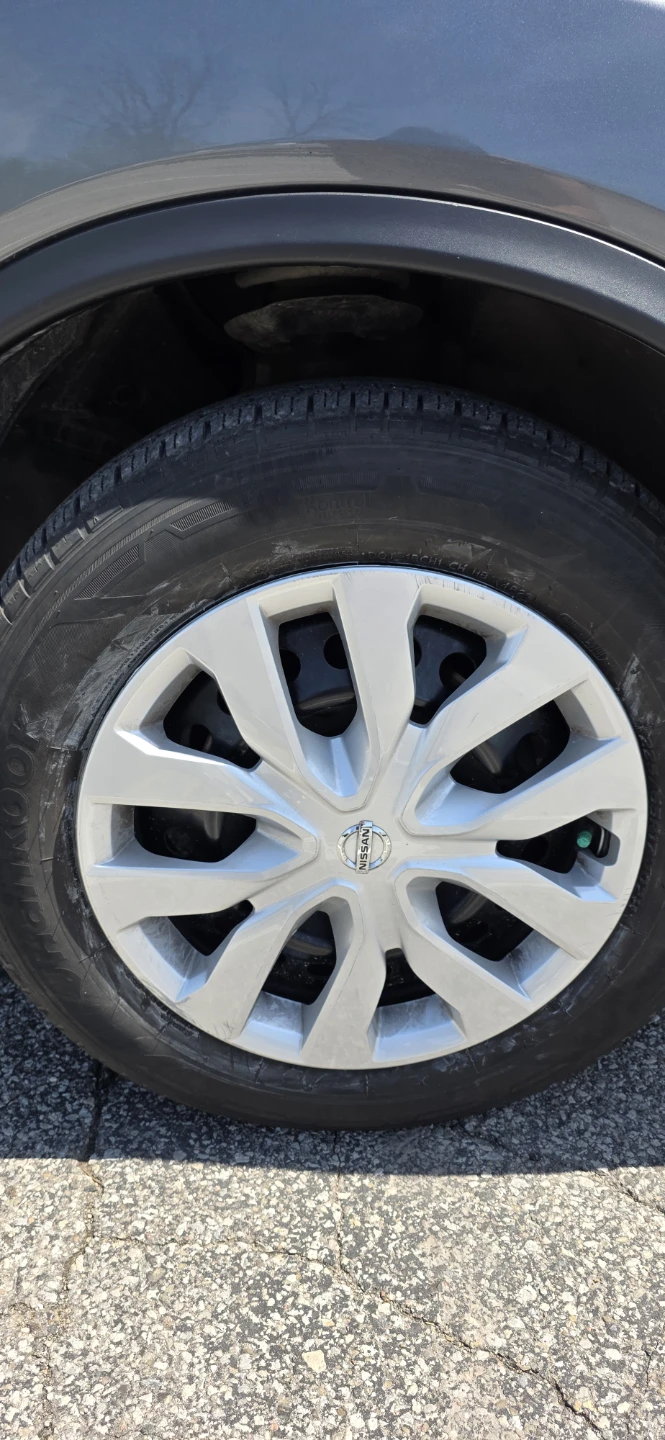 Nissan Rogue 2020 - Clean Car Fax - photo 3