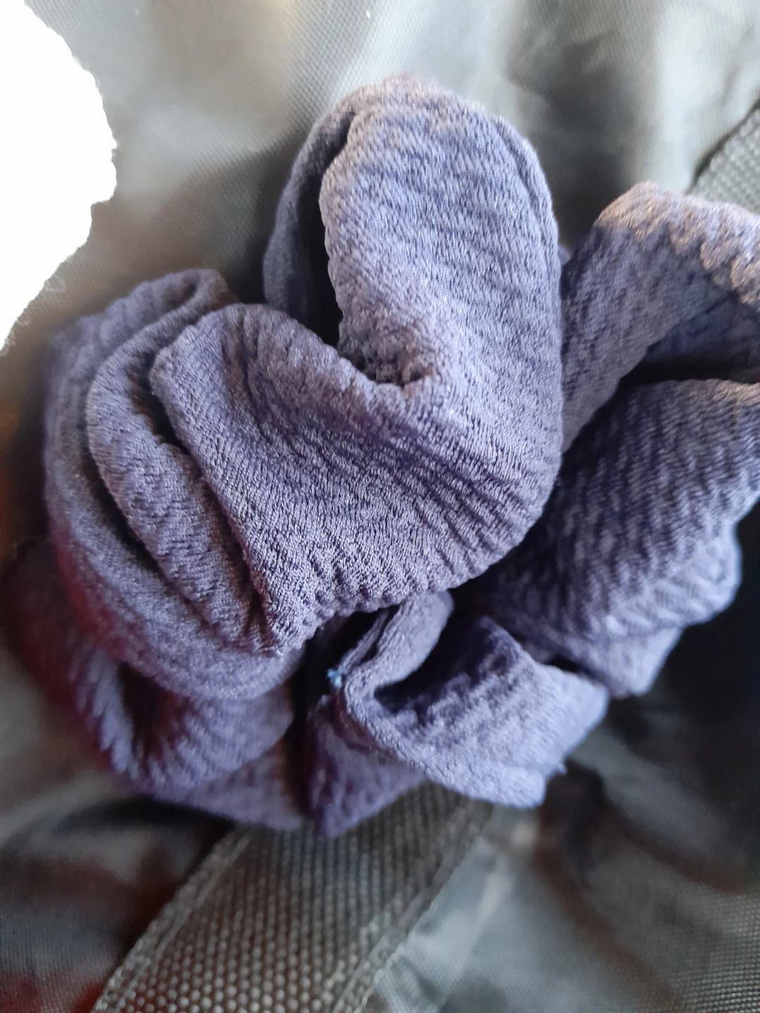 Set of 3 Scrunchies - Blue, Pink, White - photo 2