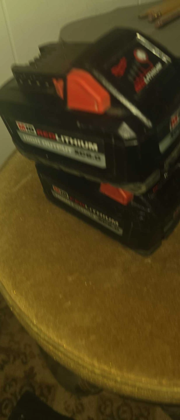 Milwaukee M18 REDLITHIUM High Output Battery xc8.0 and xc6.0