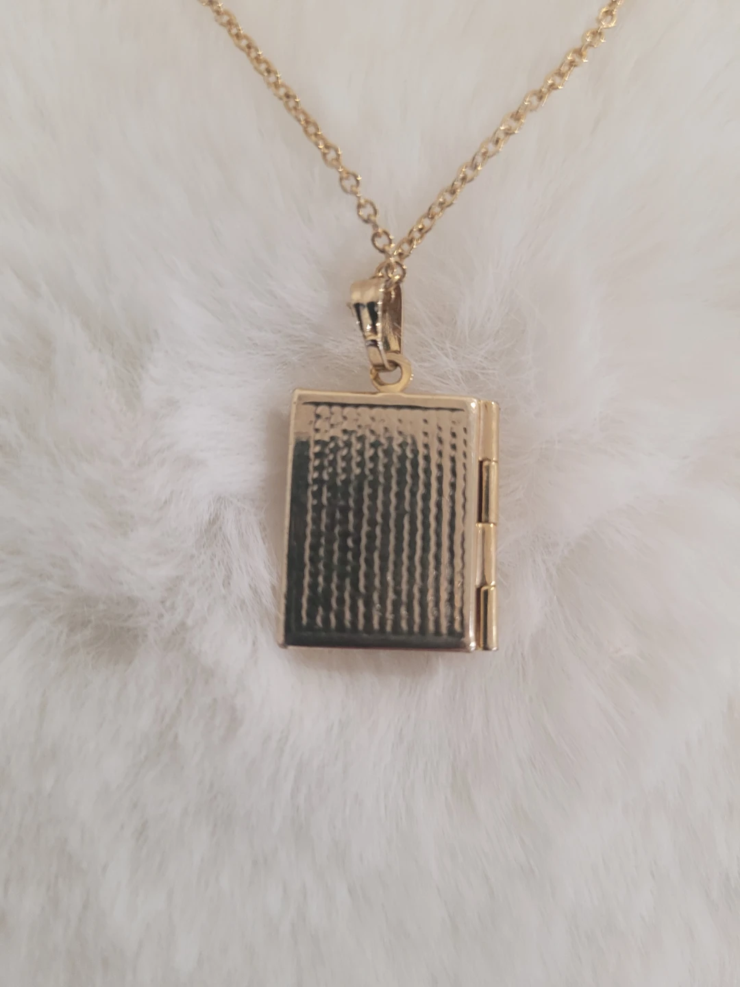 Gold Tone Book Locket Necklace - photo 3