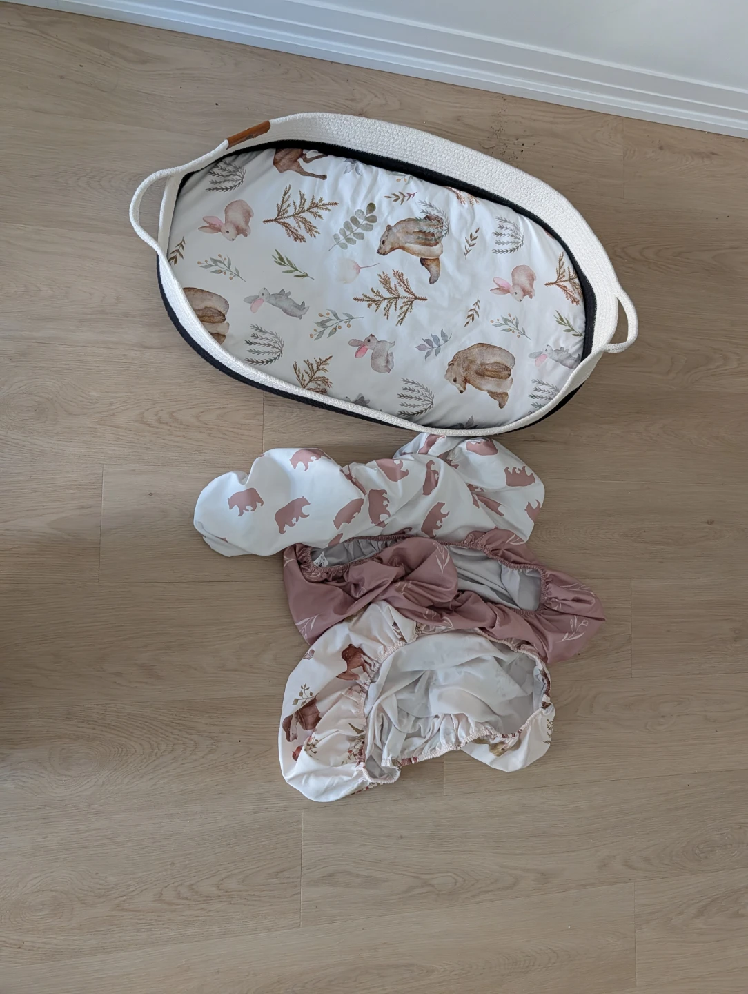 Baby Nest Lounger with 3 Fitted Sheets