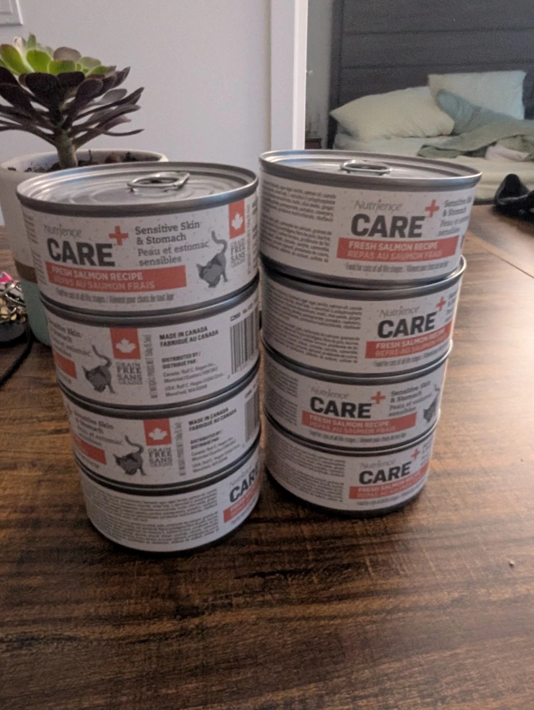 Nutrience Care Sensitive Skin & Stomach 6 cans