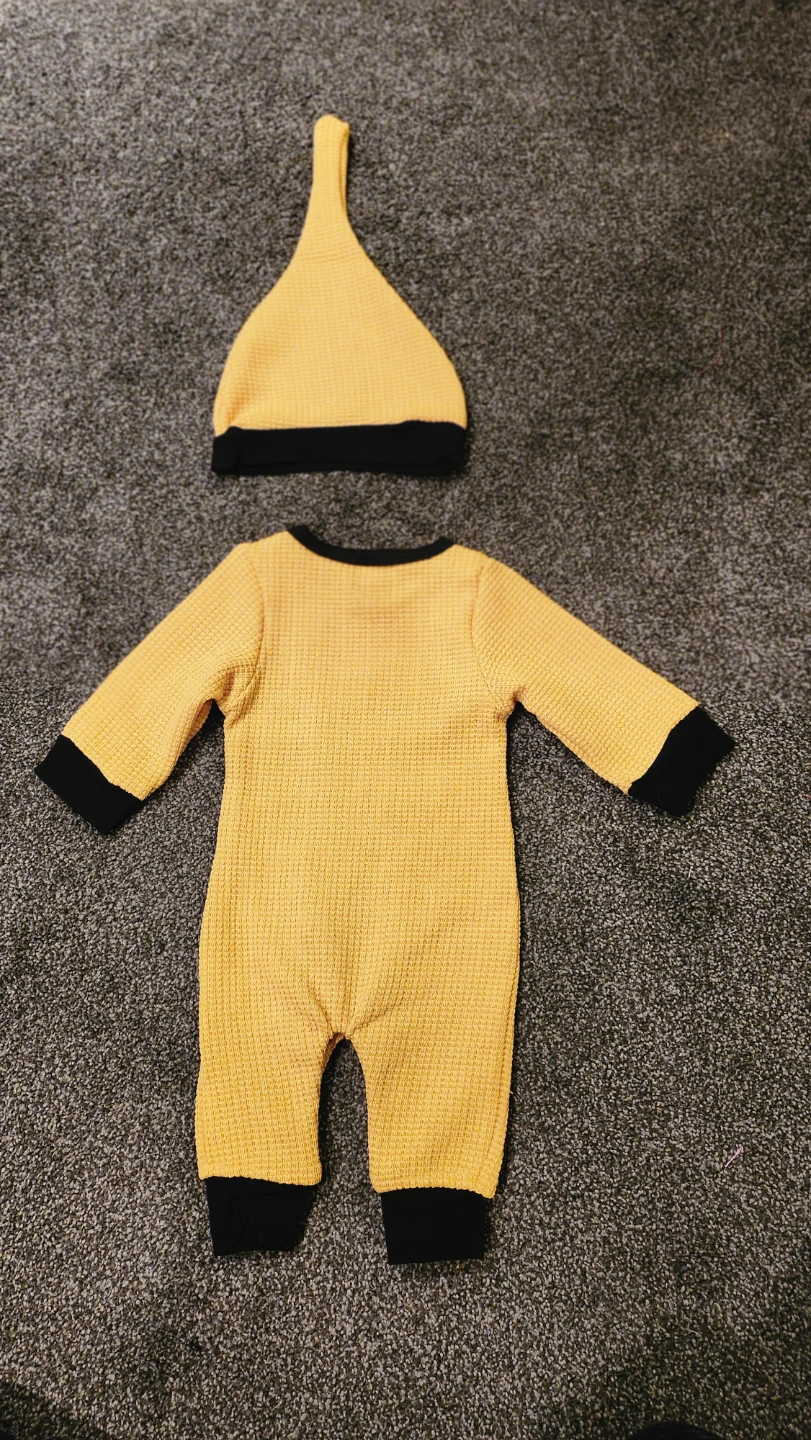 Baby Onesie and Hat Set - Newborn - photo 3