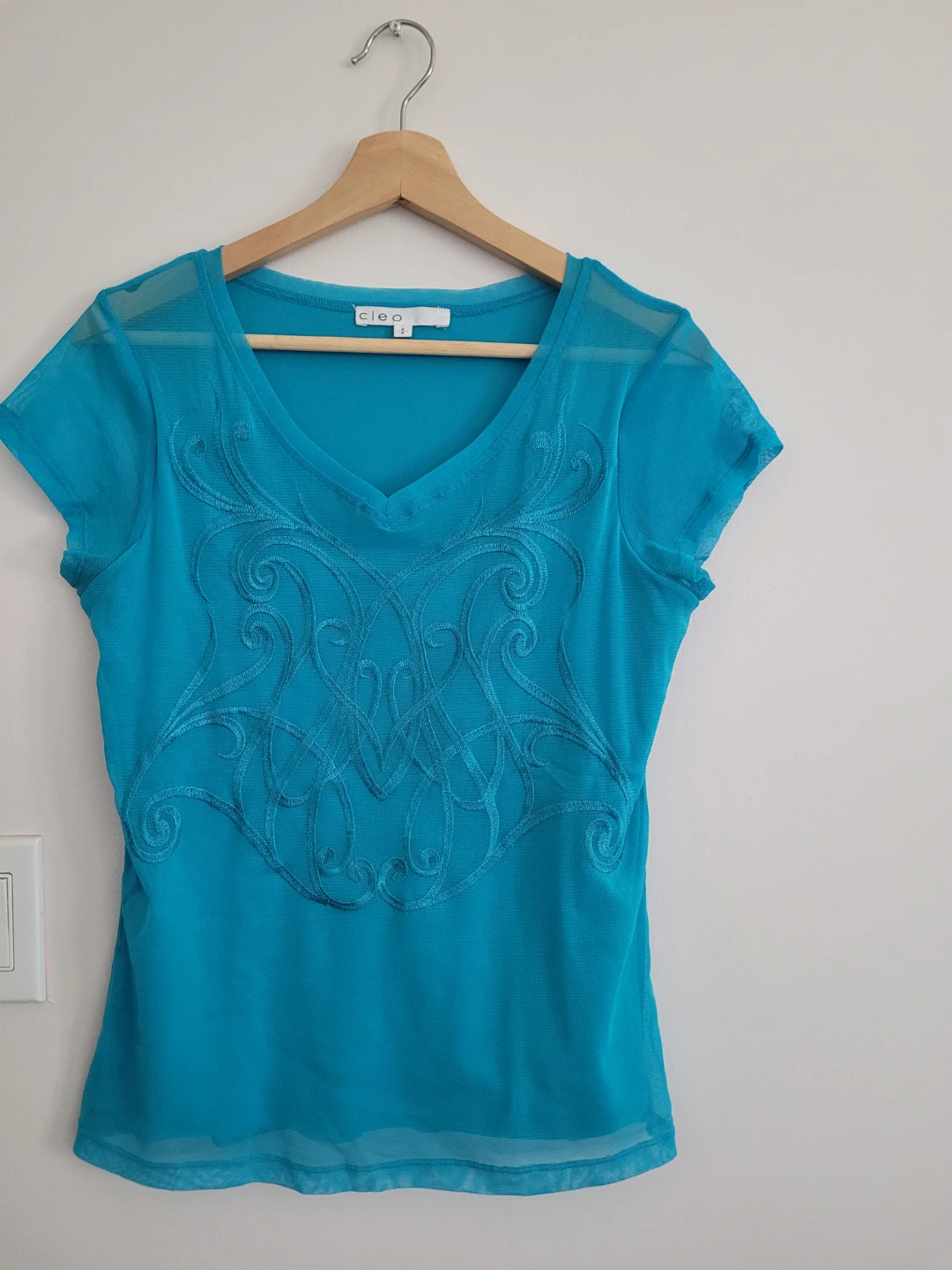 Cleo Blue V-Neck Short Sleeve Top - Size S