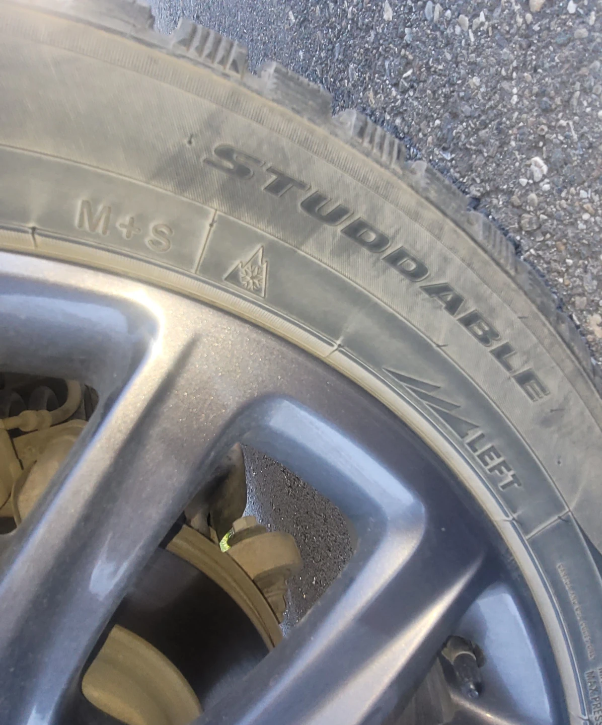 Toyo Observe G3-Ice Studdable Winter Tires - 235/55R20 - photo 2