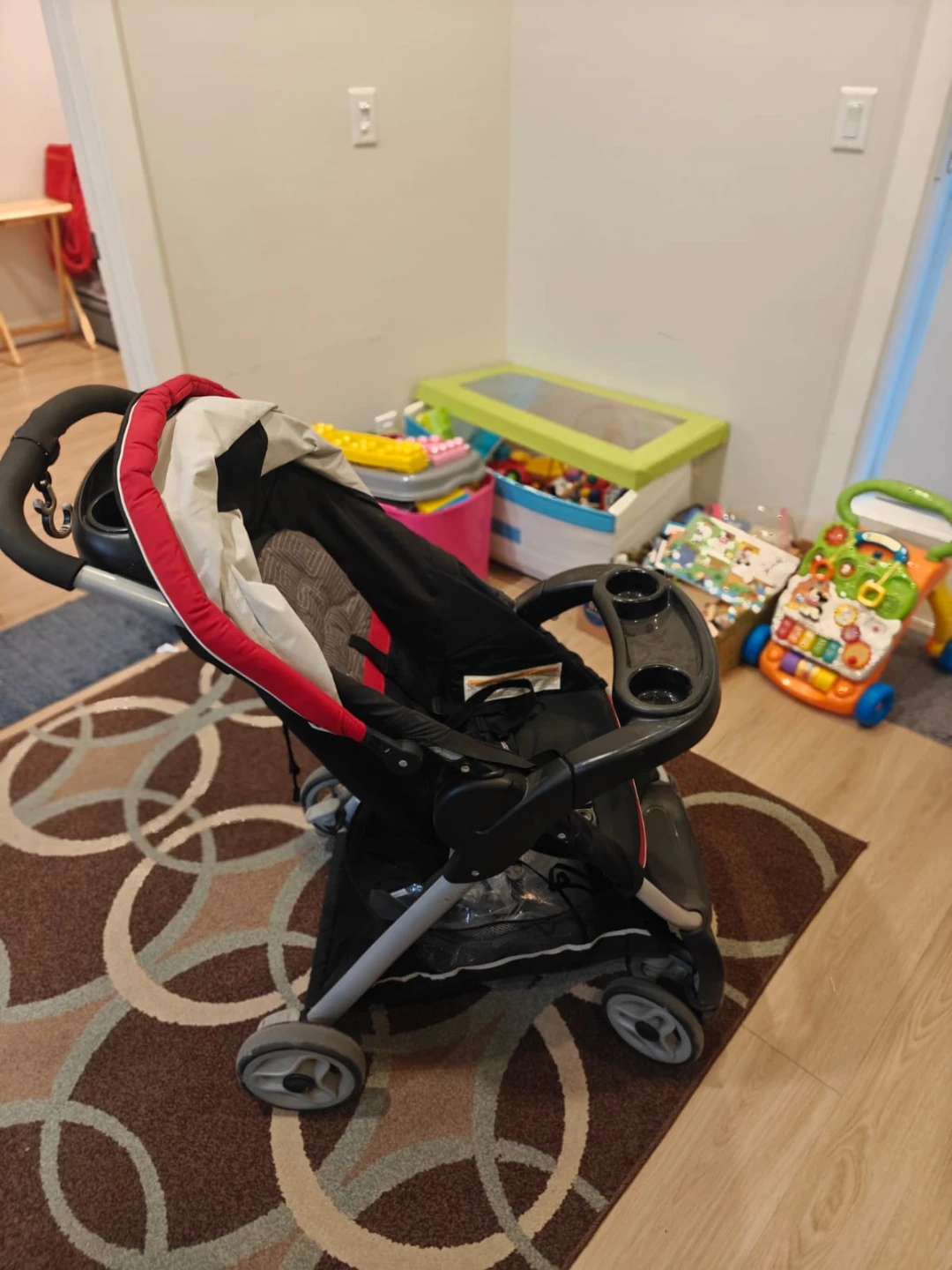 Baby Stroller with Rain Cover - photo 3